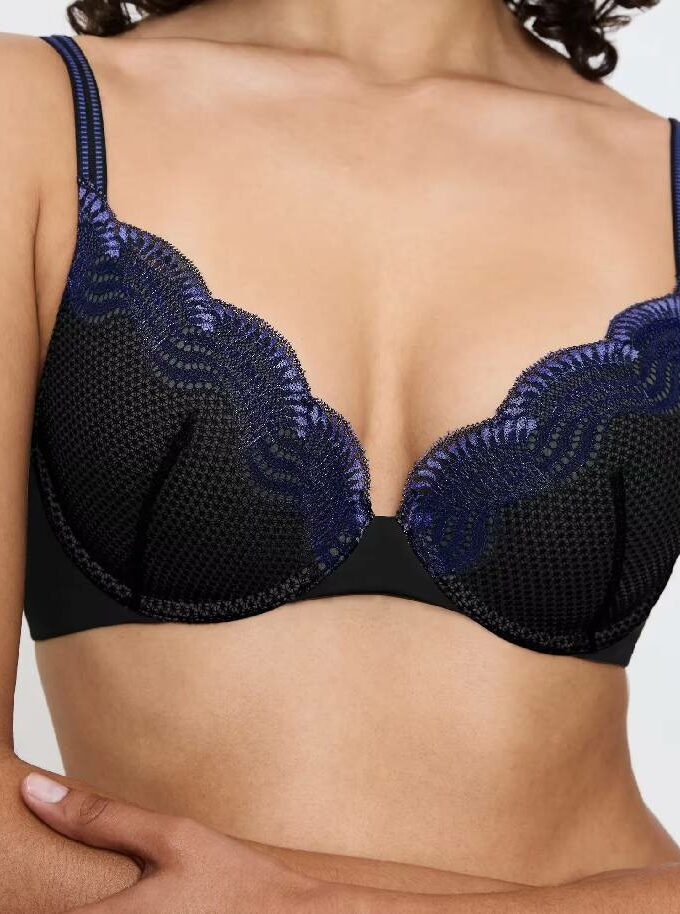 Σουτιέν push up με μπανέλα Triumph Comfort Glam WHU